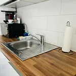 Modernes kleines Appartment